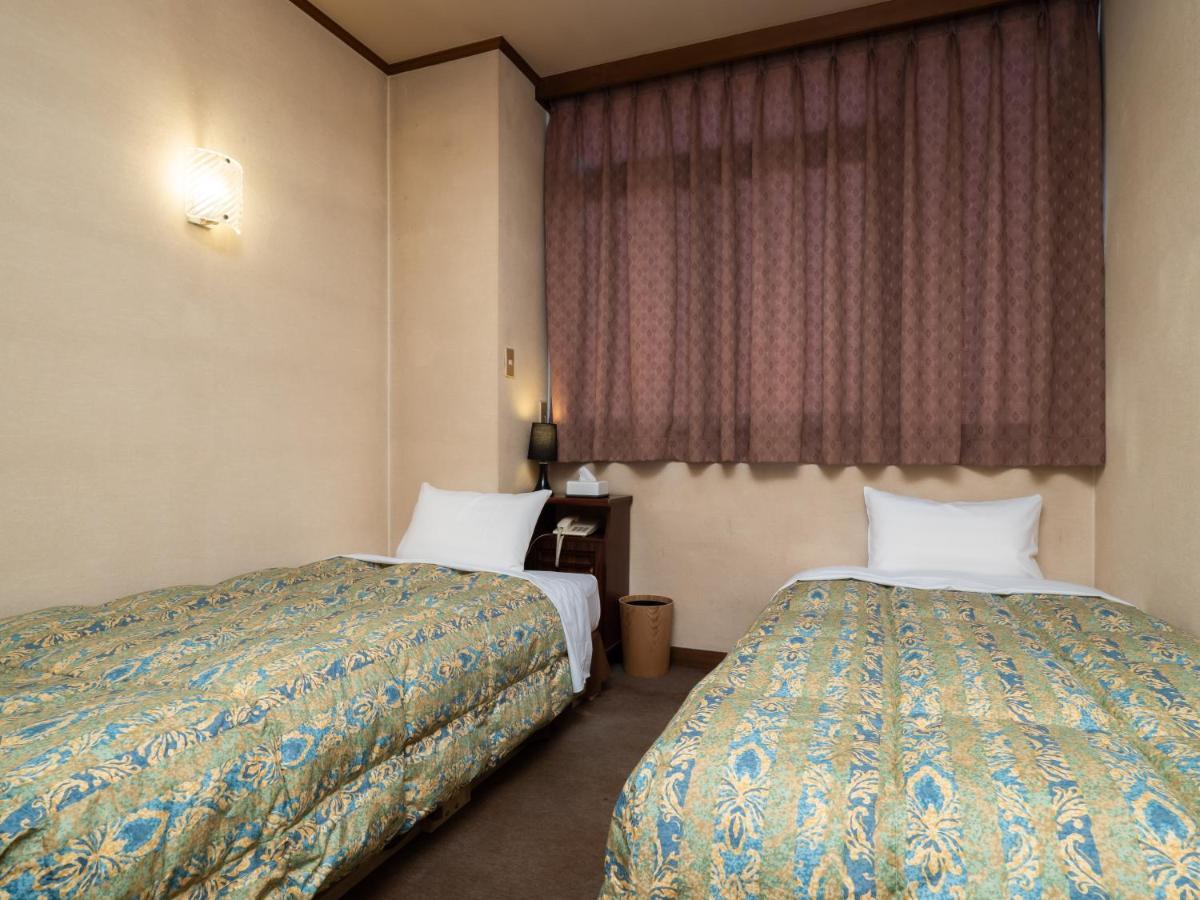 Business Hotel Nakayama Nagoya Exteriör bild